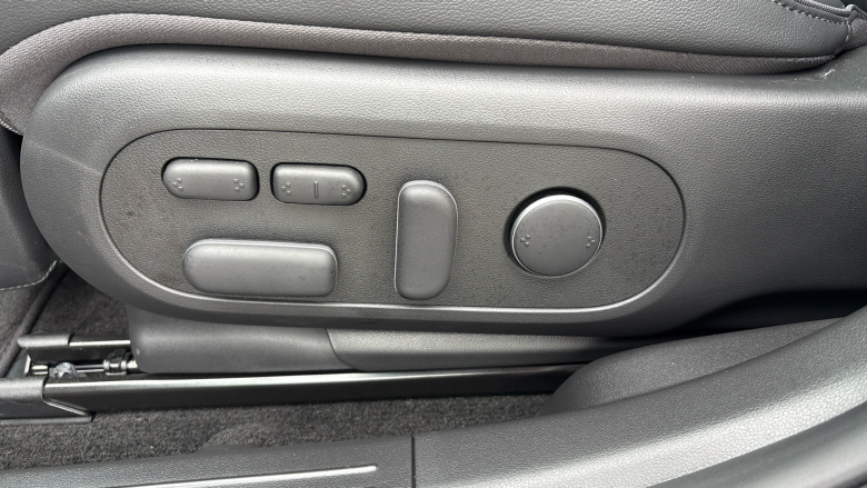 Hyundai IONIQ 5 239kW Ultimate 84 kWh 5dr AWD Auto [Tech Pack] Electric Hatchback